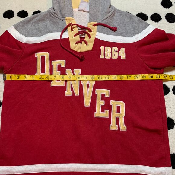 Denver University Pioneers Hockey Jersey Hoodie M Red Champion NCAA Sweatshirt - Picture 7 of 9